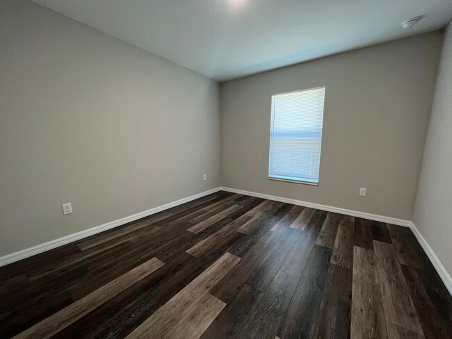 Building Photo - Lovely 3 Bedroom, 2 Bathroom Home in Ocala!!!