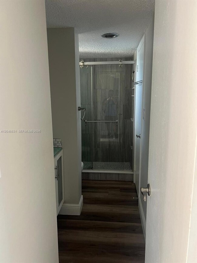 Building Photo - 408 NW 68th Ave