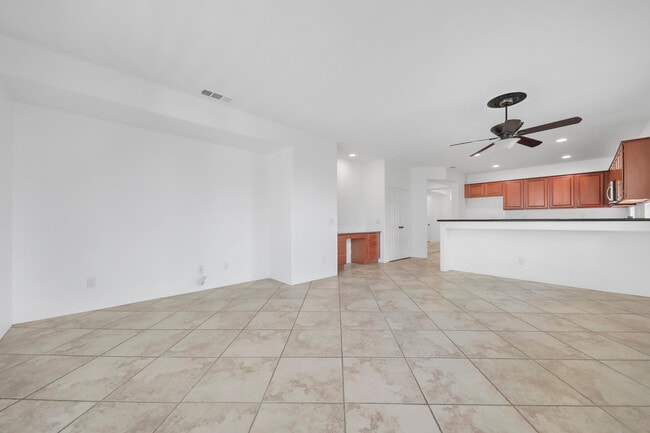 Building Photo - 50342 San Capistrano Dr