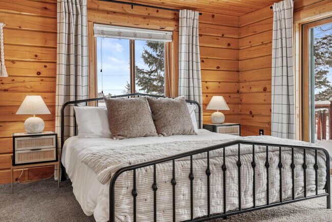 Building Photo - S3925 County Hwy BD