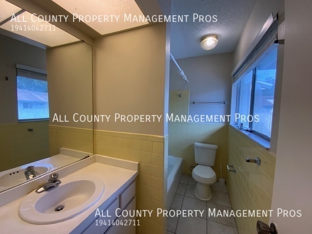 Building Photo - 1106 Longfellow Way