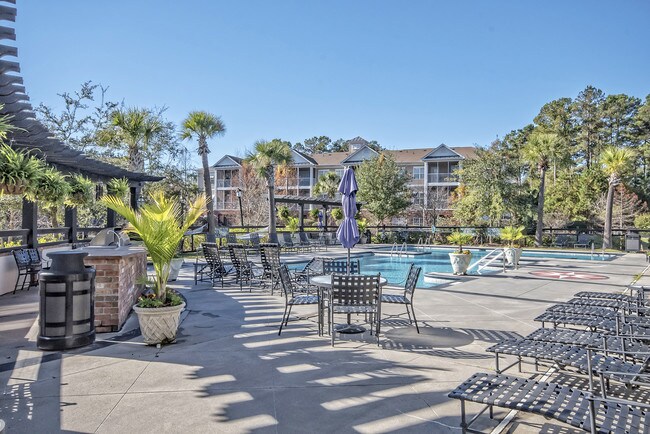 Building Photo - 1602 Basildon Rd