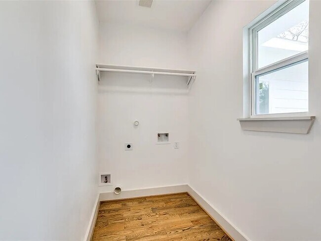 Building Photo - 6619 Sherman St