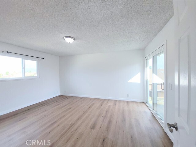Building Photo - 9461 Downing Cir