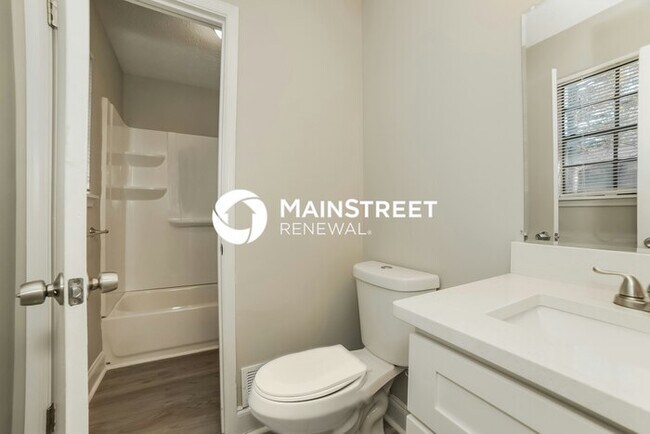 Building Photo - 4 Bedroom Pet-Friendly Home in Conley, GA with Main Street Renewal