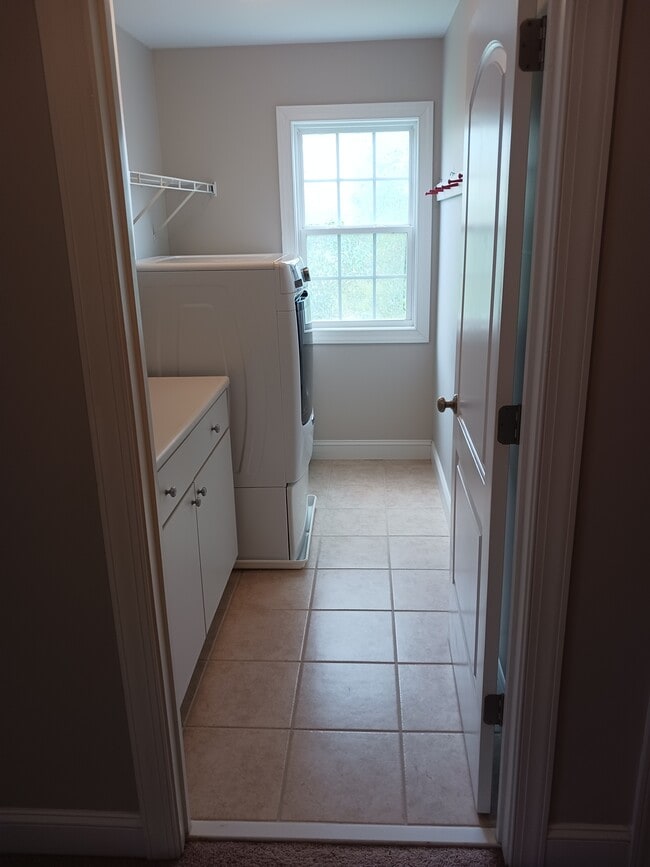Building Photo - 103 Bobwhite Cir