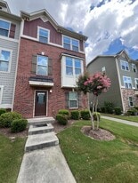 Building Photo - 2030 Old Chapman Dr