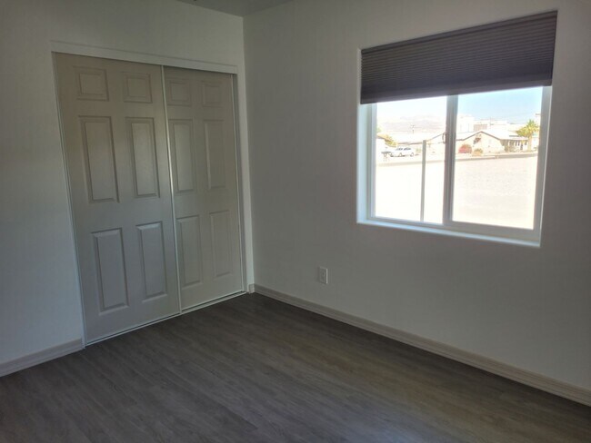 Building Photo - Brand New Construction Duplex