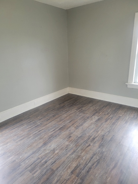 Building Photo - 2123 N 31st St