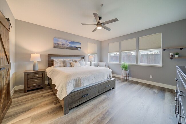 Building Photo - Modern Elegance in the Heart of North Napa