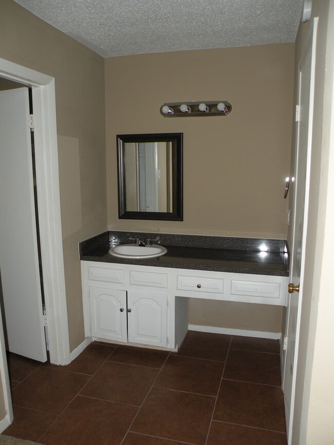 Building Photo - 5309 Wolens Way