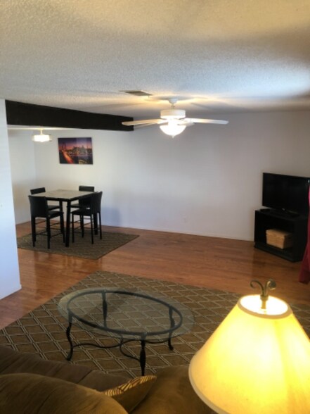 Primary Photo - 3224 Longford Way