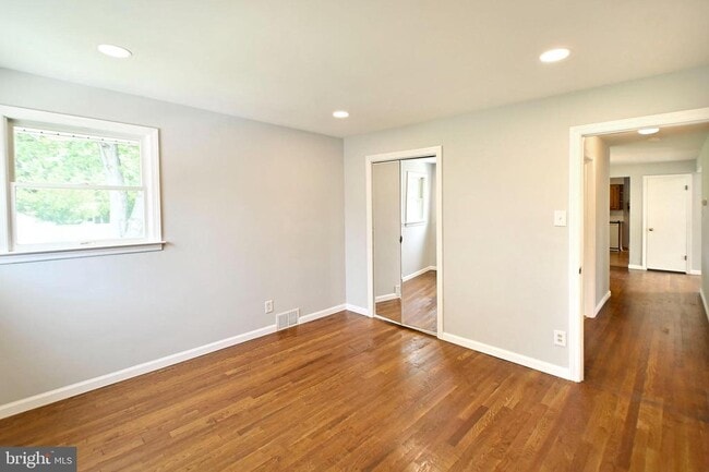 Building Photo - 51 Macon Dr