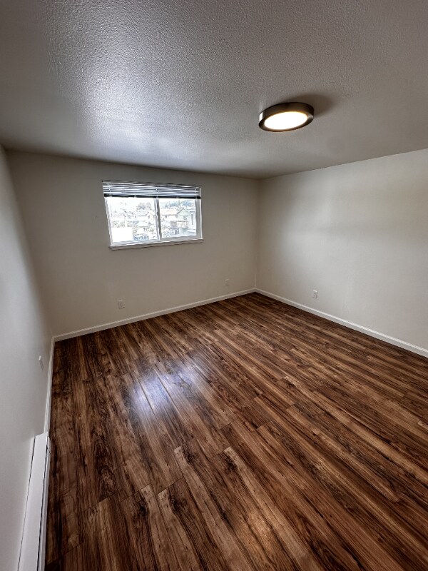 Building Photo - 2130 Main St