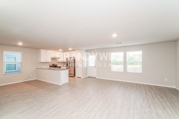 Building Photo - 7006 Winding Draw