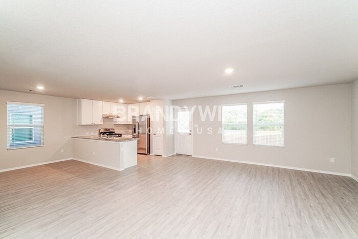 Building Photo - 7006 Winding Draw