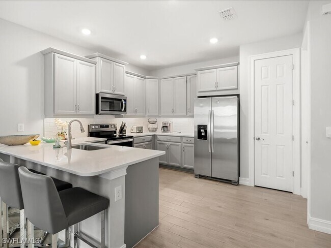 Building Photo - 1157 Enbrook Lp