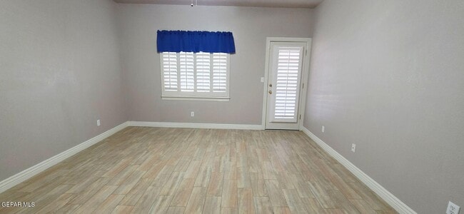 Building Photo - 1365 Desert Canyon Dr