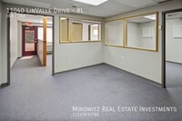 Building Photo - 1040 sqft South County Office Suite for Rent!