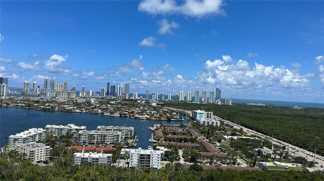 Building Photo - 16385 Biscayne Blvd