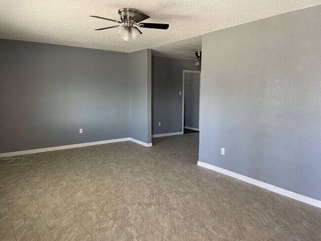 Building Photo - 8137 Staghorn Dr