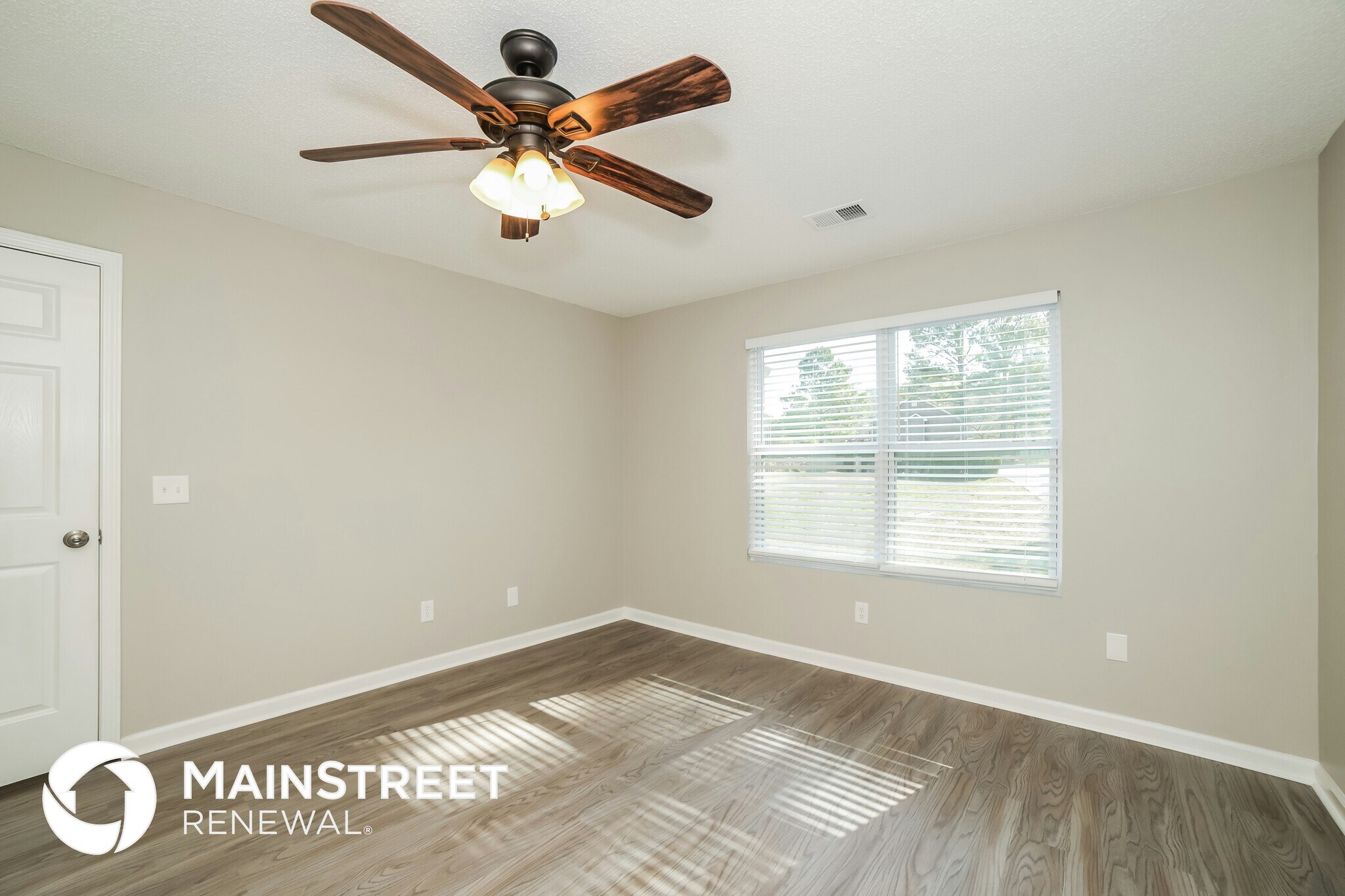 Building Photo - 21 Grist Mill Lane