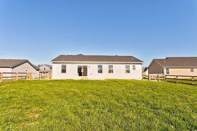 Building Photo - 159 Zachary Dr