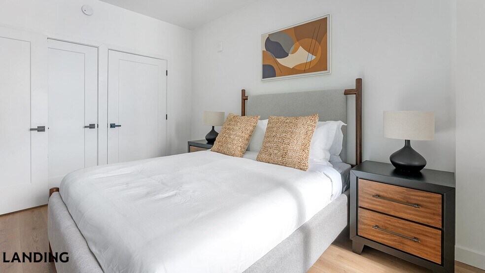 Building Photo - 632 Howard Rd SE