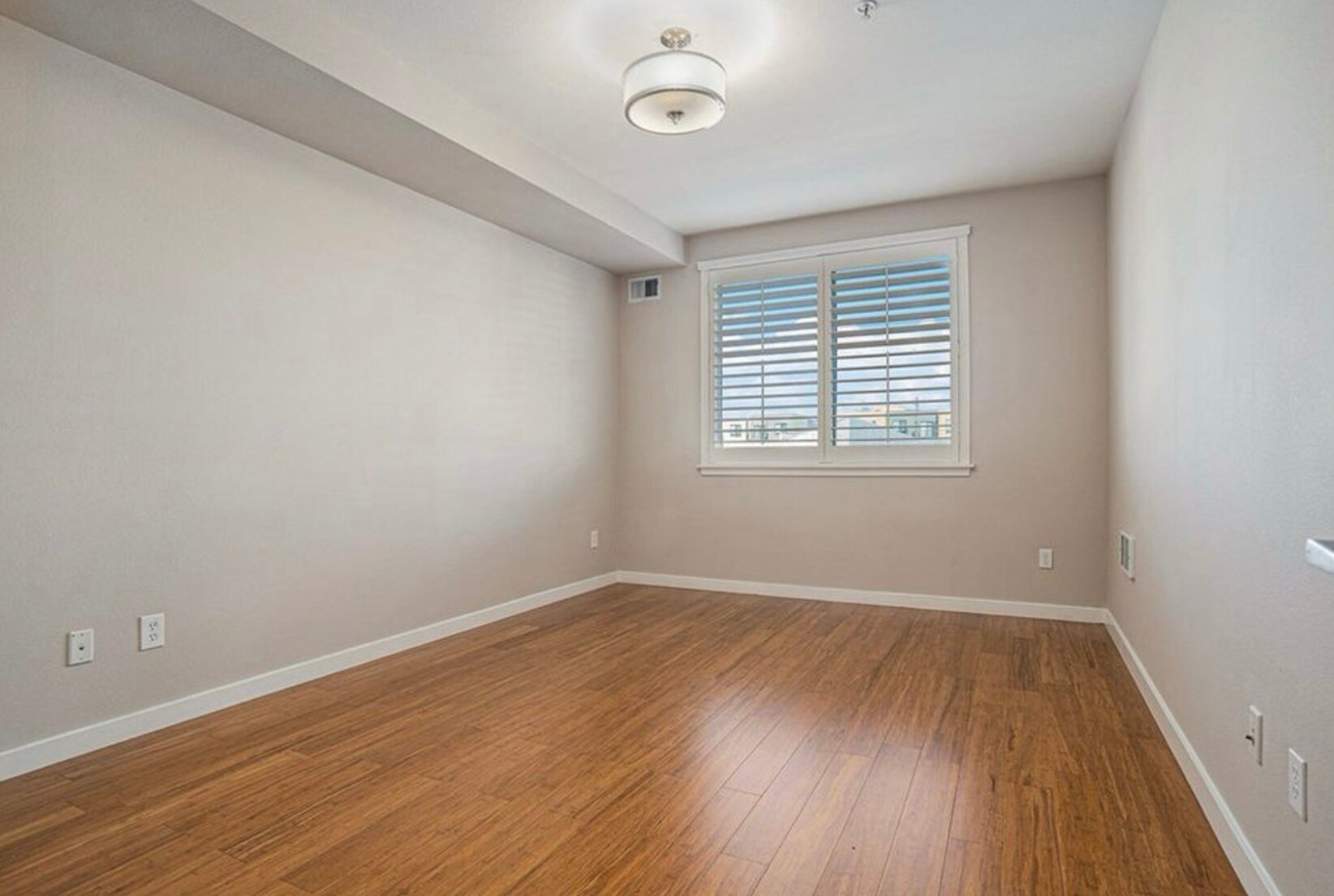 Primary Bedroom - 3090 Glascock St