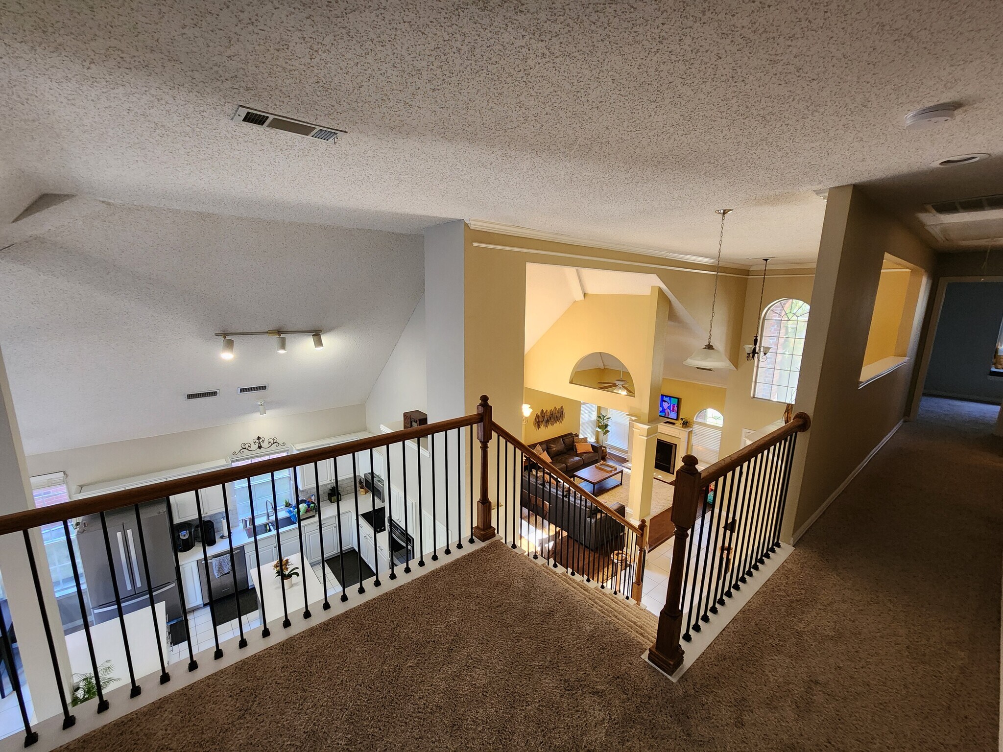 Building Photo - 929 Parker Dr