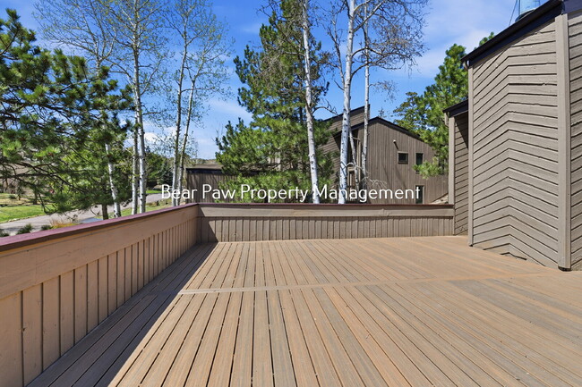 Building Photo - "Charming North  Evergreen Townhouse" "