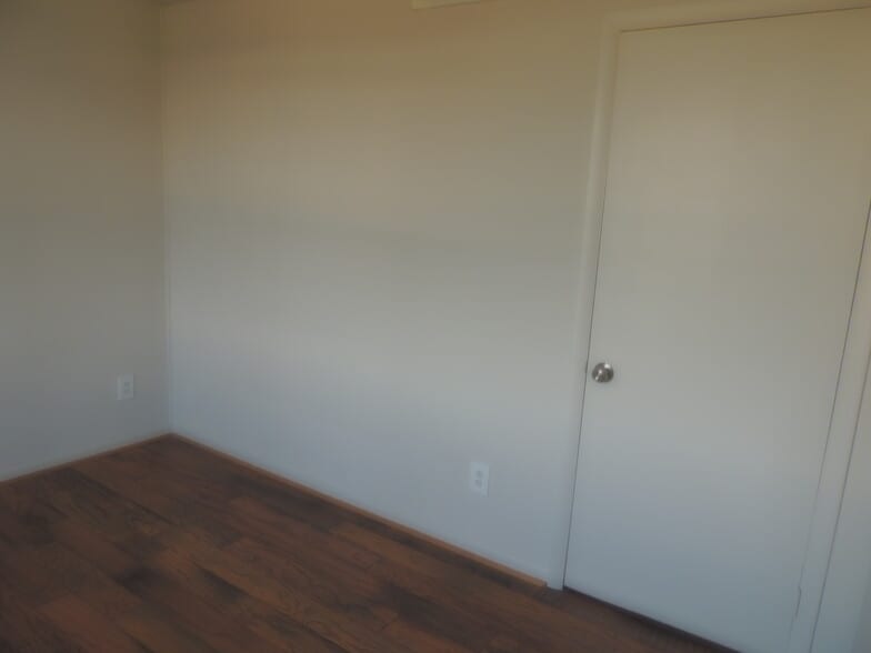 Building Photo - 4600 Duke St