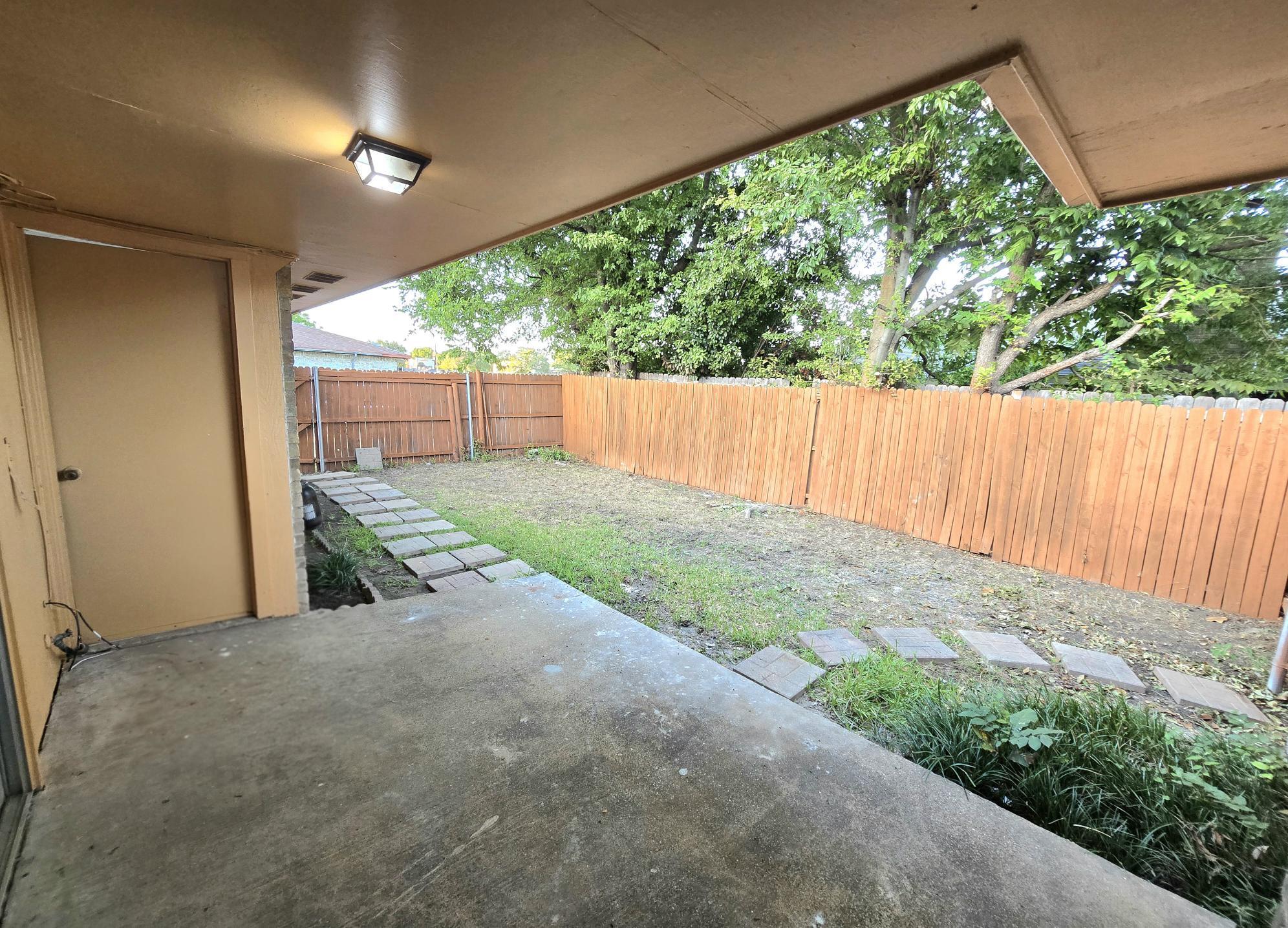 Building Photo - 1001 Hunters Creek Dr