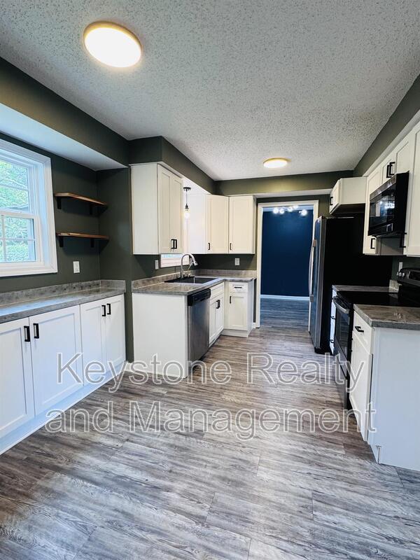 Building Photo - 474 Bamburg Dr