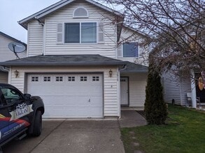 Building Photo - 3 Bedroom home