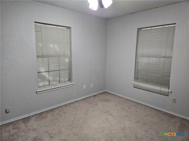 Building Photo - 241 Galvin Dr