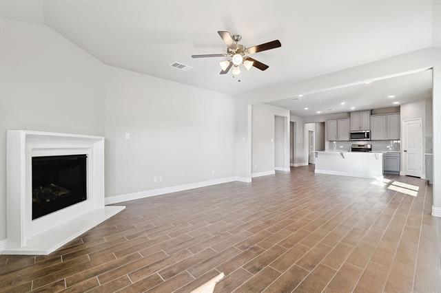 Building Photo - 405 Portina Dr