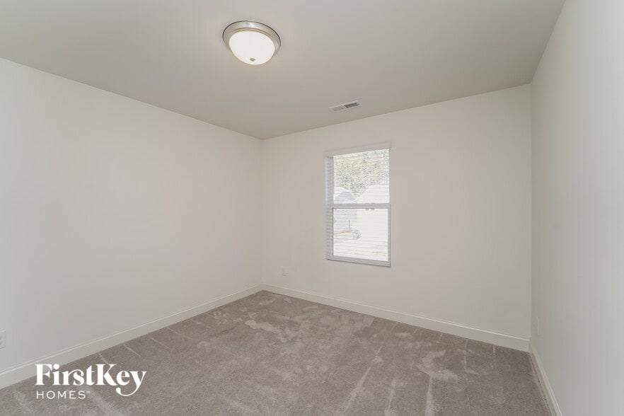 Building Photo - 9548 Blue Knoll Ct