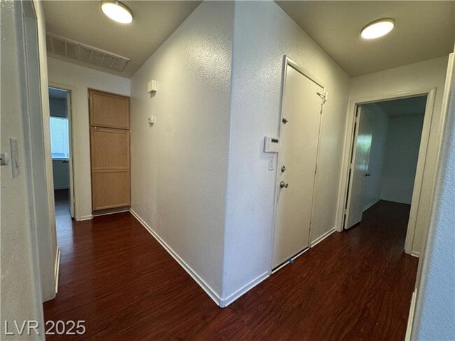 Building Photo - 4408 Ivory Jade Ave