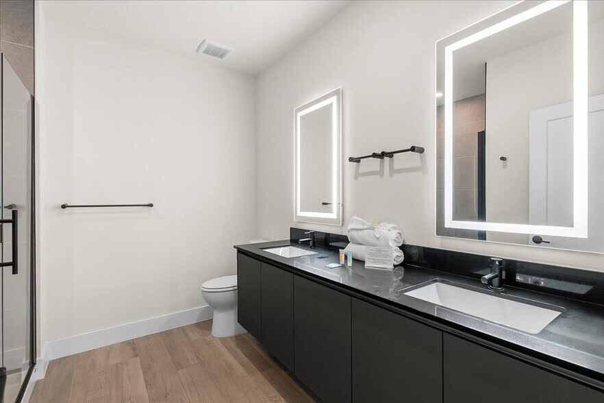 Building Photo - 1385 Peaceful Nature Way