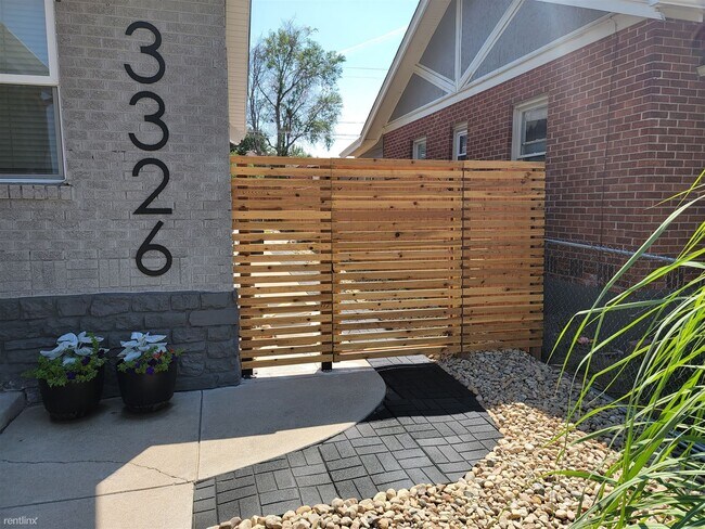 Building Photo - 3 br, 2 bath House - 3326 Steele Street