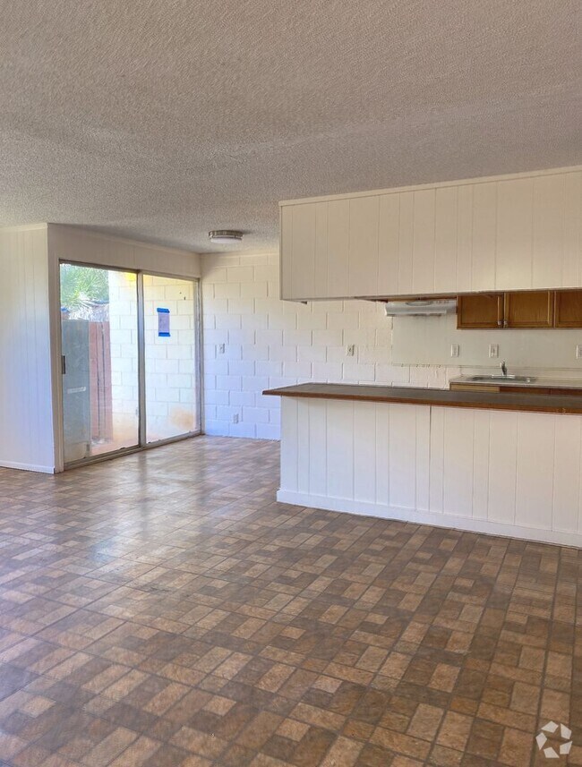 Building Photo - 3/1 | 2 car carport | $2,100.00 | avail 7/...