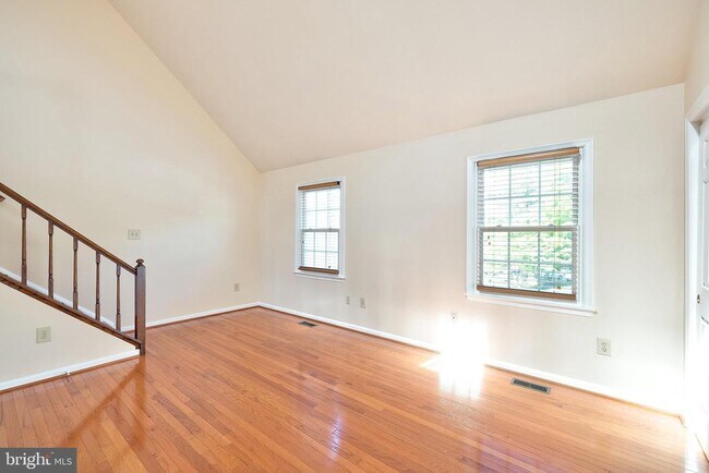 Building Photo - 11633 Pleasant Meadow Dr