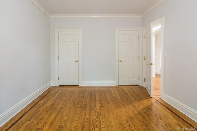 Building Photo - 64 Sagamore Rd