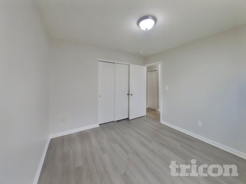 Building Photo - 11268 Lucky Dan Dr