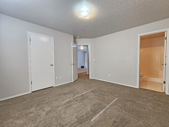 Building Photo - 226 N Grant St