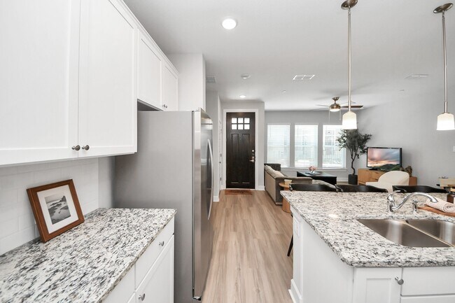 Building Photo - 5300 Berkeley Knl Cir