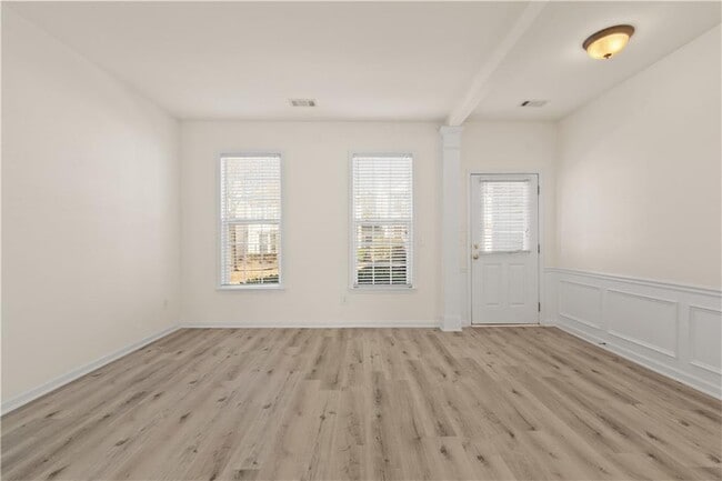 Building Photo - 915 Wendlebury Ct