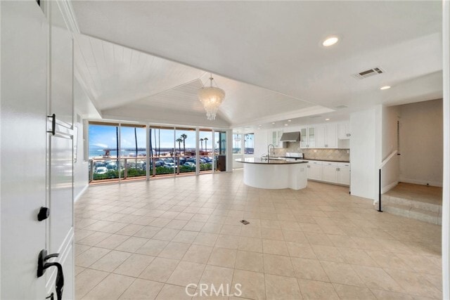 Building Photo - 3116 Breakers Dr