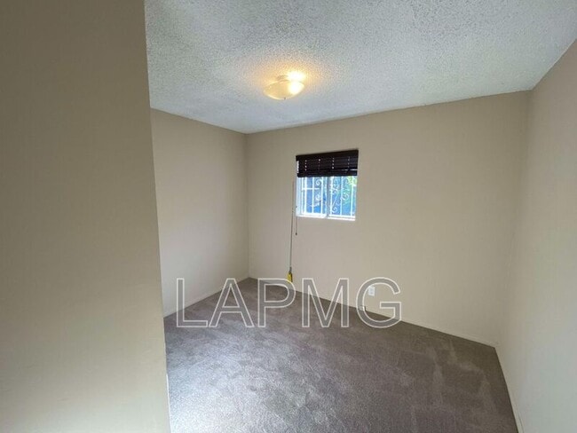 Building Photo - 2215-2217 1/2 S. Curson Avenue